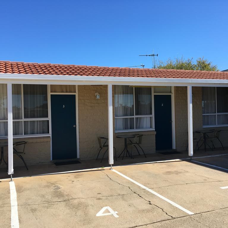 Motel Yarrawonga Exterior photo