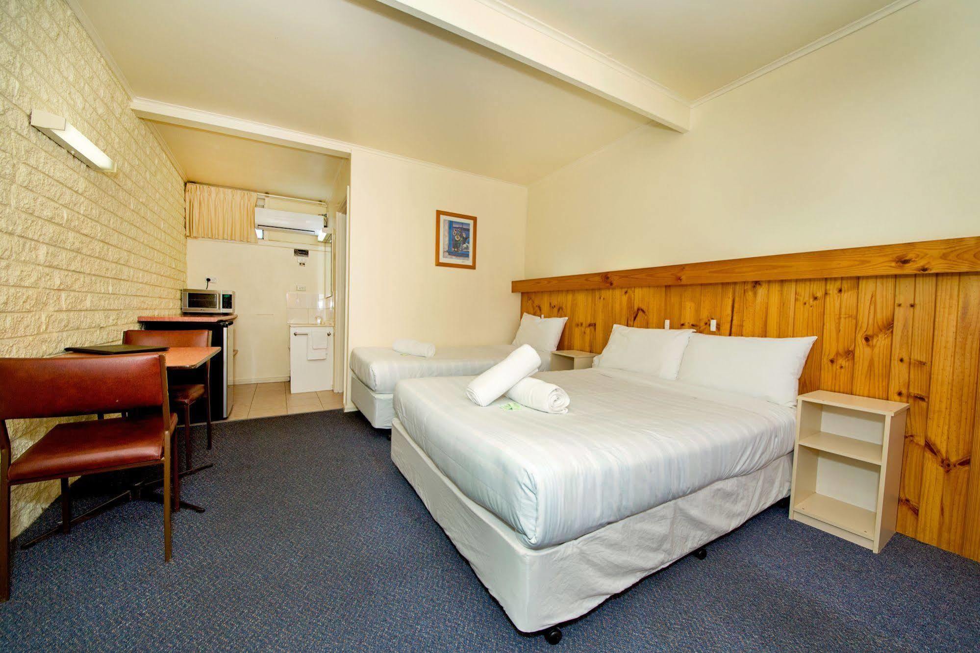 Motel Yarrawonga Exterior photo