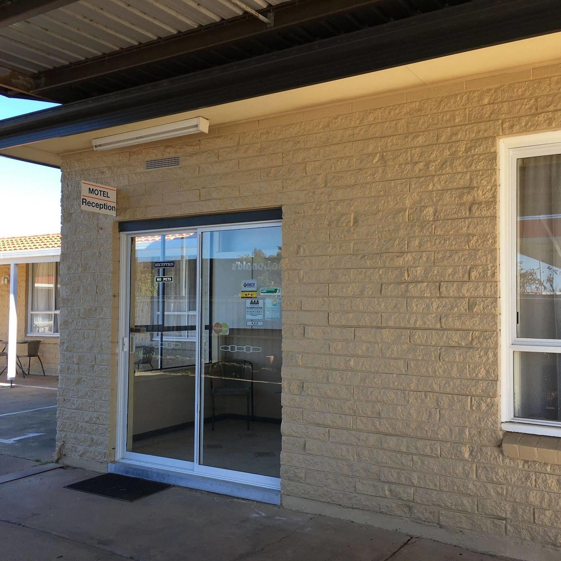 Motel Yarrawonga Exterior photo